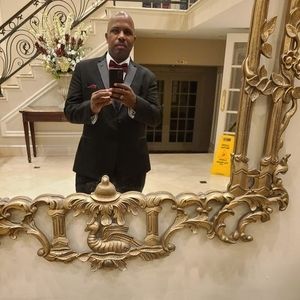 Meet your Posher, Malik